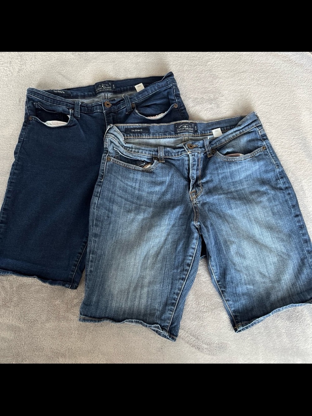 BUNDLE Lucky Brand Denim Shorts in Light Blue and Dark Blue SIZE 10